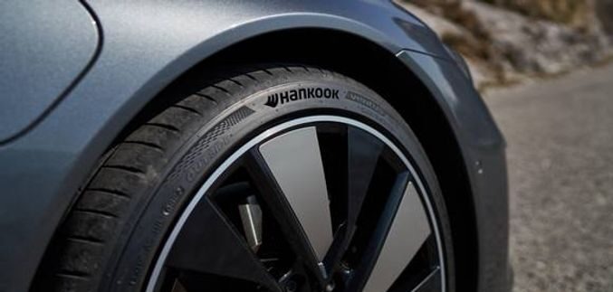 Hankook запускає шини Ventus iON S для електромобілів.